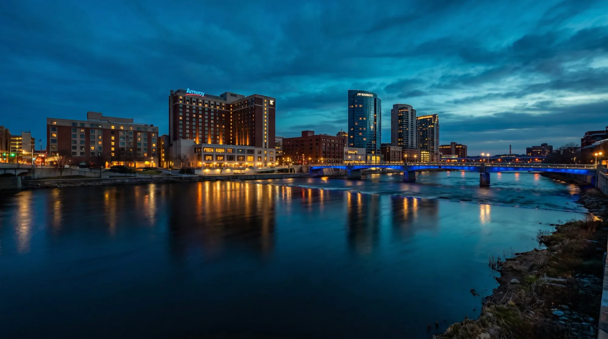 Grand Rapids, MI skyline