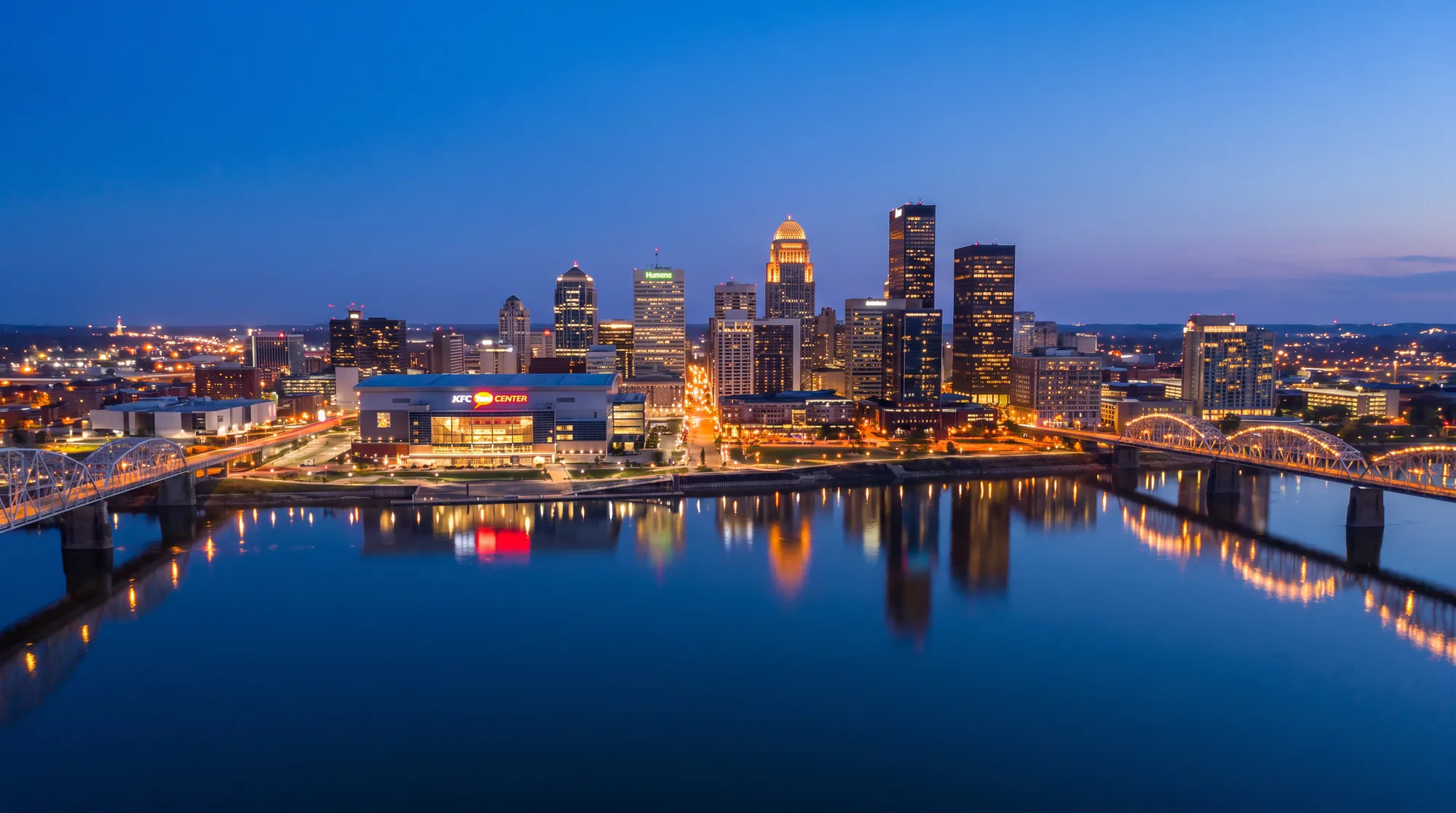 Louisville, KY skyline